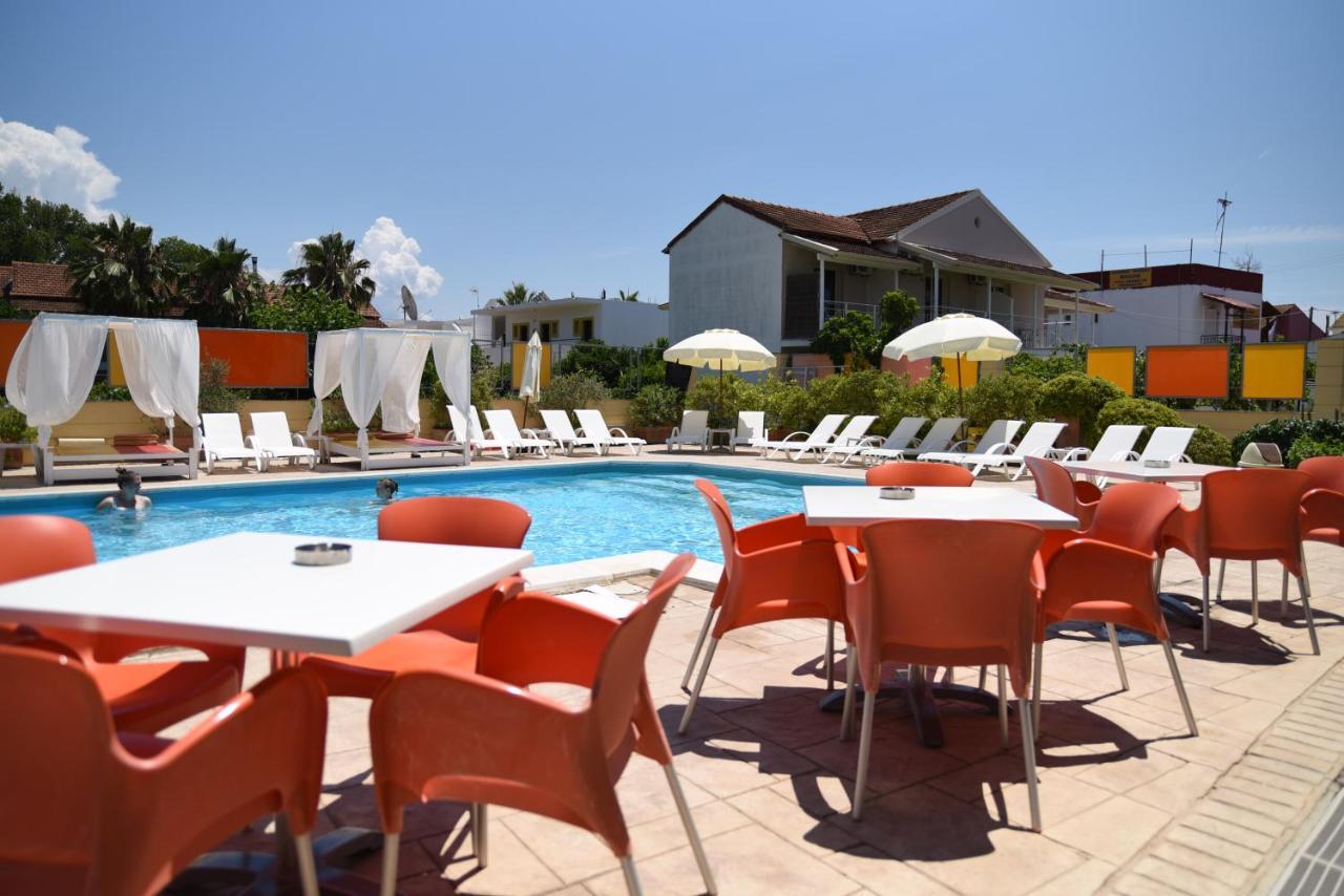 Kavos Central Exterior photo