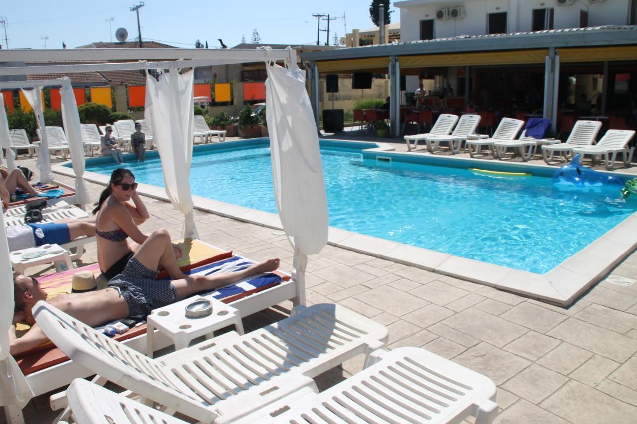 Kavos Central Exterior photo